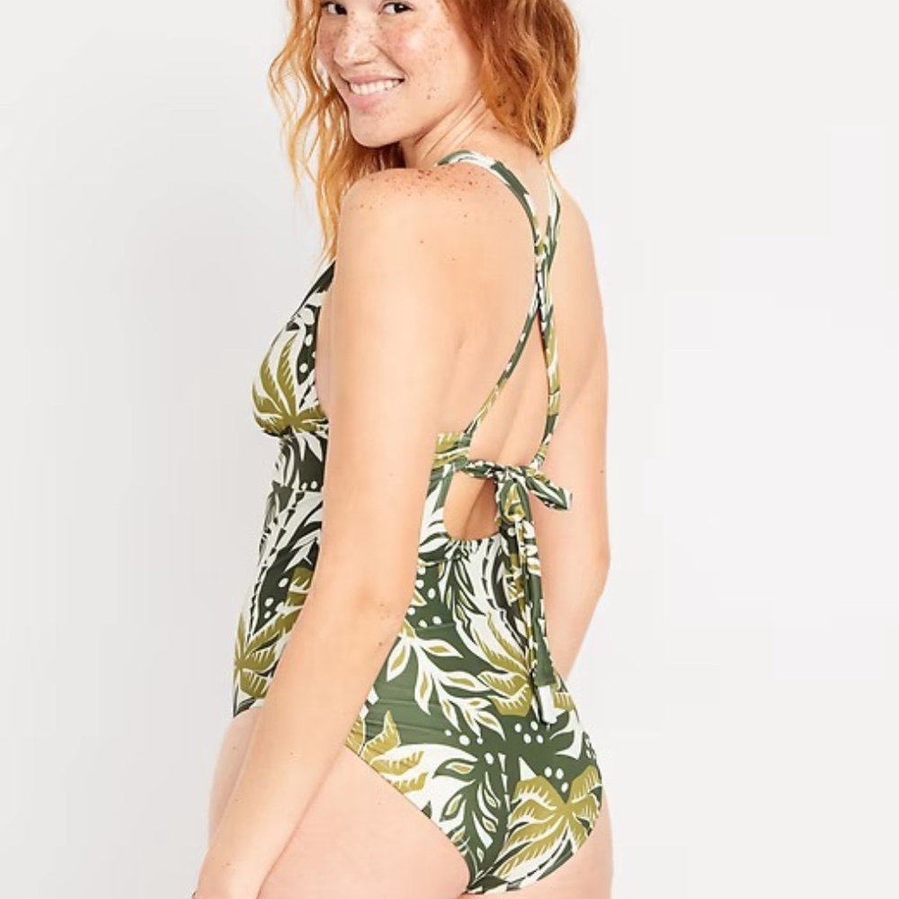 Old Navy Tie-Back One-Piece Swimsuit - Palm Print, XL - Picture 2 of 9